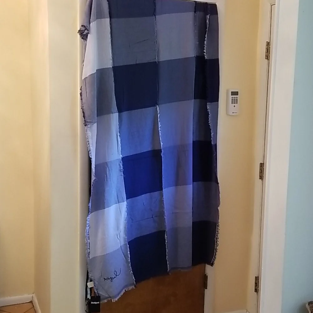🆕️Desigual cotton beach blanket/wrap/scarf